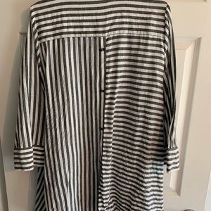 Gray and white striped tunic